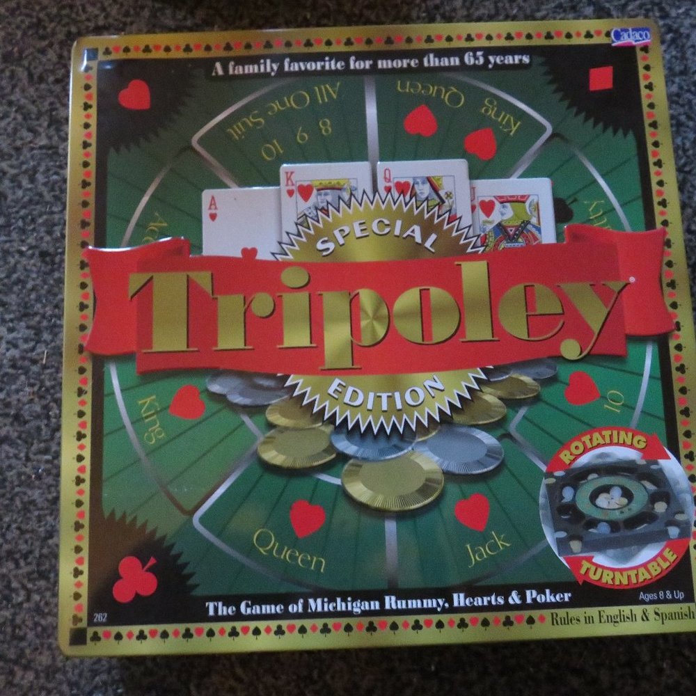 Cadaco TRIPOLEY Poker Game Special Edition Rotating Turntable Rummy Hearts Game